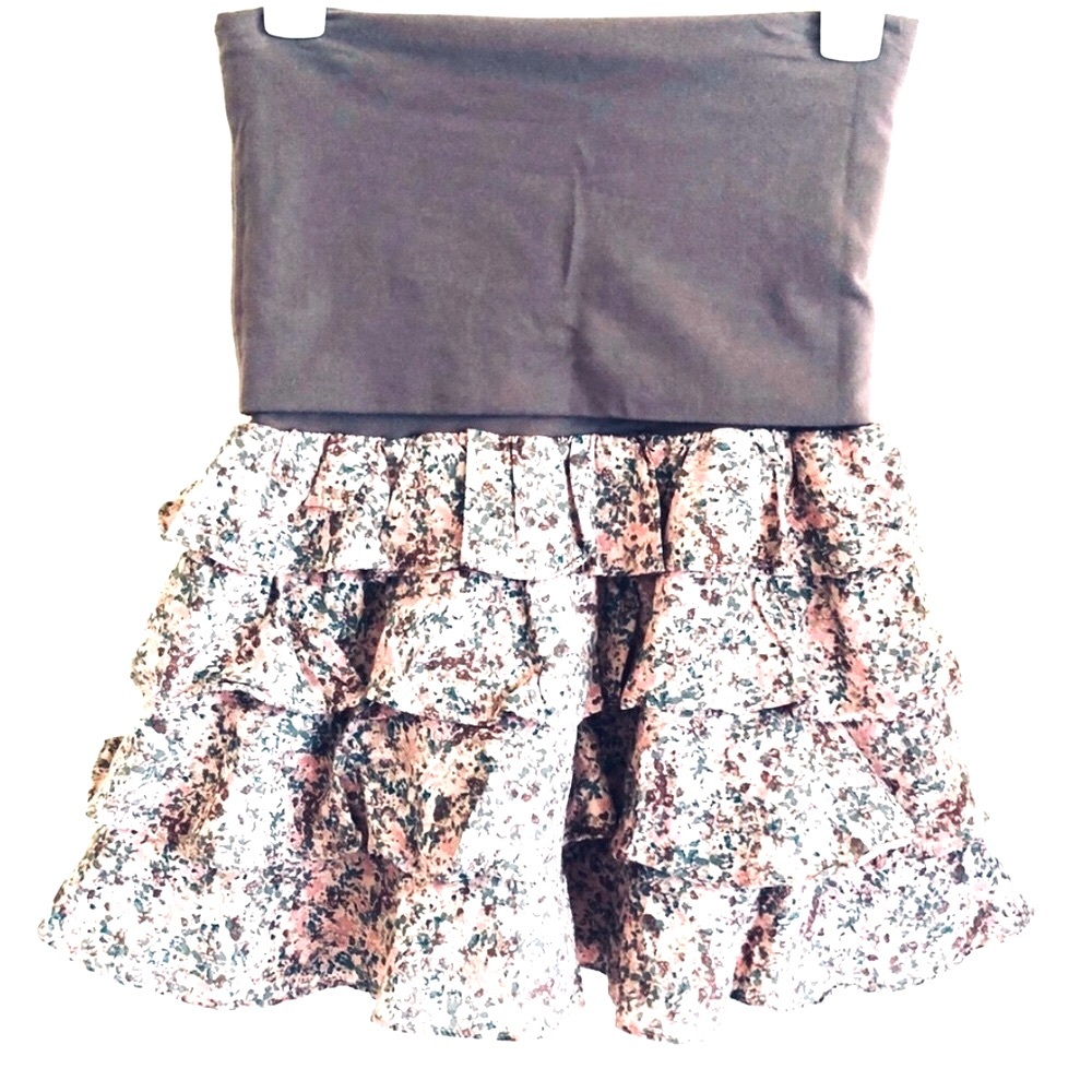Vintage Floral Layered Ruffle Mini Skirt by Truly Delightful Awaits You D.E.P.T